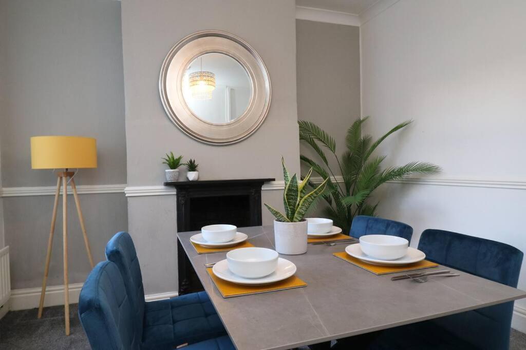 2 Bedroom Characterful House 랭커스터 외부 사진