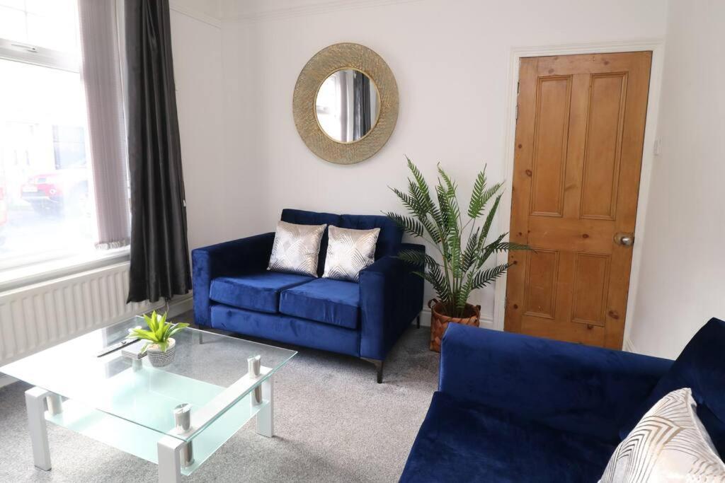 2 Bedroom Characterful House 랭커스터 외부 사진