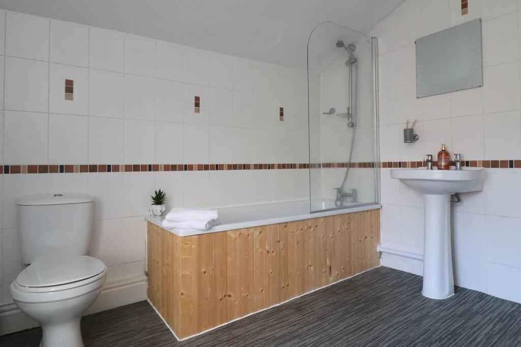 2 Bedroom Characterful House 랭커스터 외부 사진